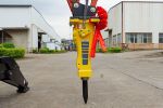 Robot phá dỡ điều khiển từ xa bằng điện Yuchai D170