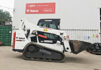 Máy xúc lật Bobcat T590 bánh xích cao su đã qua sử dung