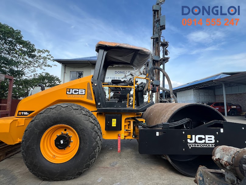 Xe lu rung JCB 116D